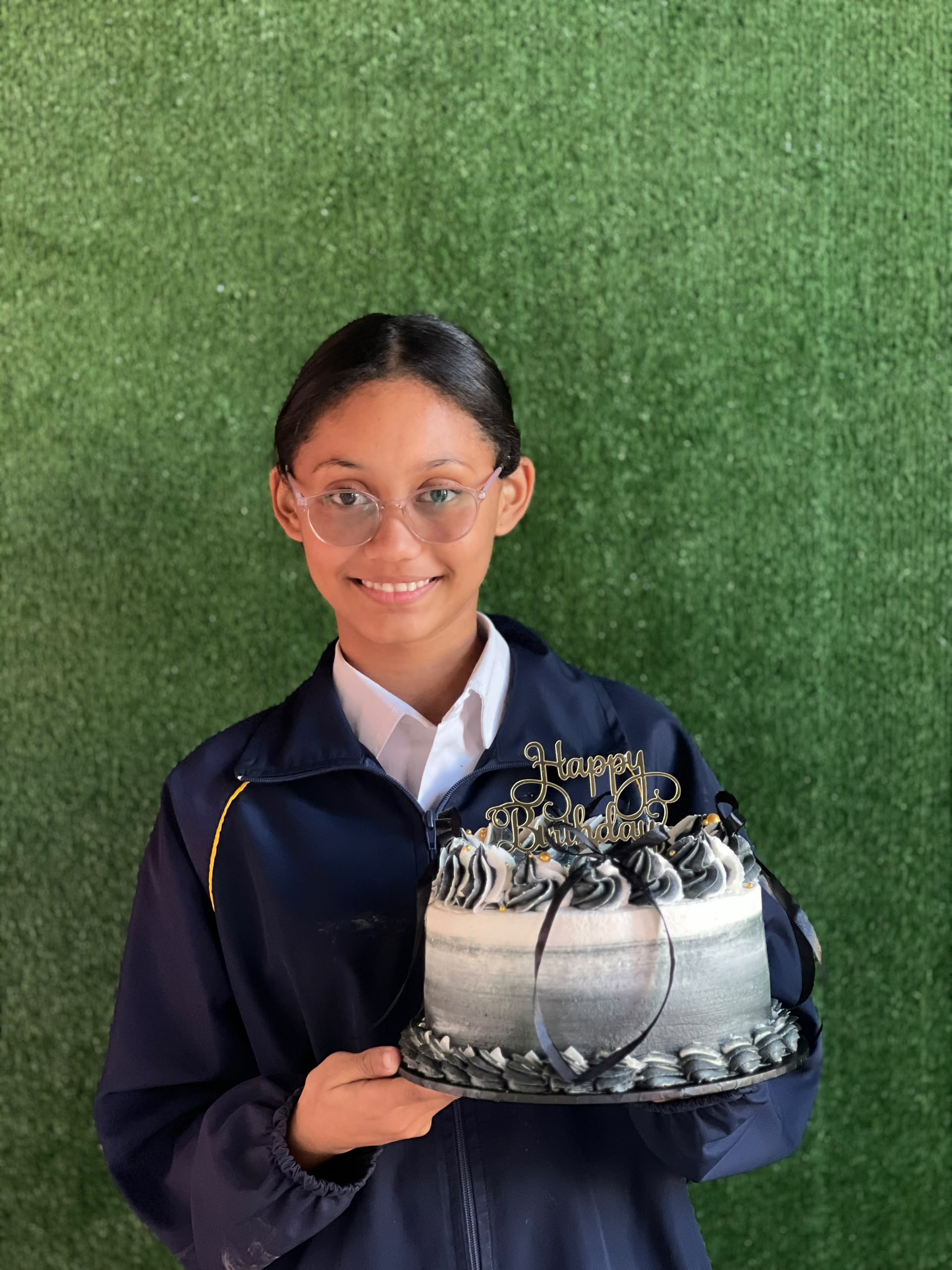 Selma Nangolo, happy Carens Bakery Corner CC customer